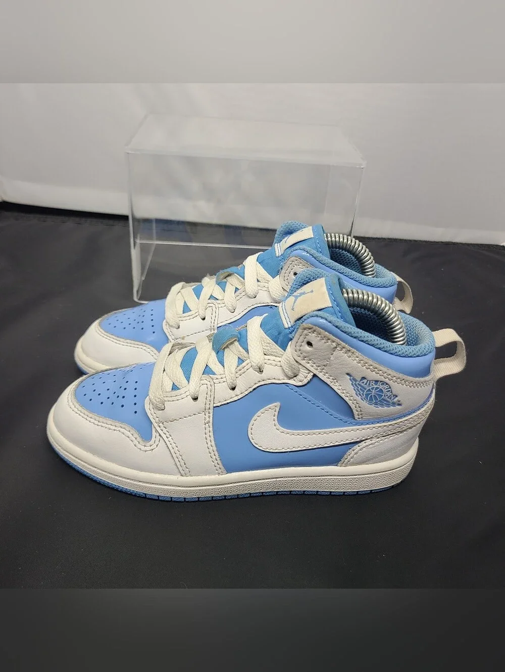Nike Air Jordan 1 Mid SE GS Legend Blue White FZ3932-114 Kid's size 13C